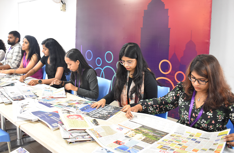 12_Paper Bag Making by Employees
